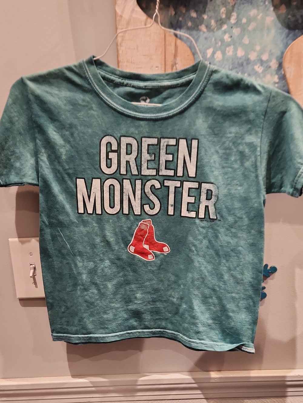 EUC Liquid Blue Boston Redsox Green Monster Youth Sz XS 100% Cotton